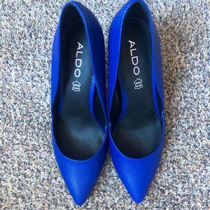 Aldo blue pumps-size 8-*Like New*